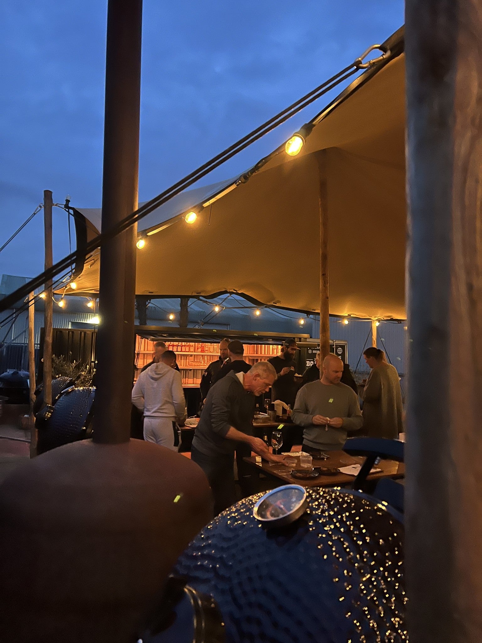 Kamado 1.0 BBQ workshop - 31 okt 17.00 uur - 21:00 u Smokey Basterds Edition - inclusief drankjes
