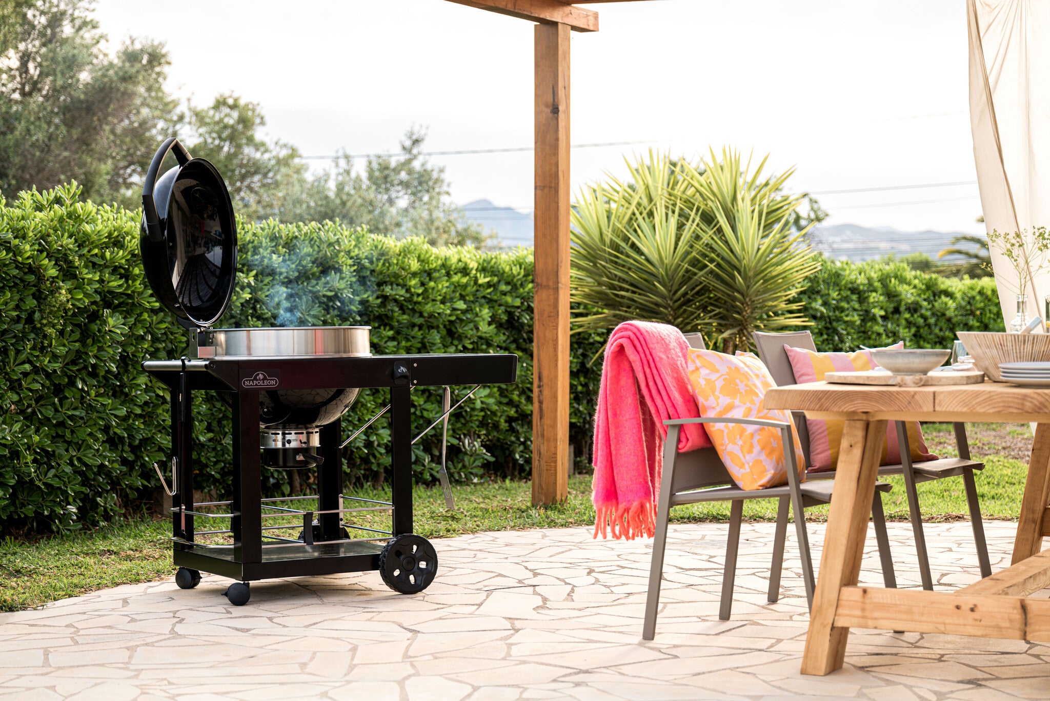 Napoleon | Pro Kettle Ø 57 cm Cart | houtskool