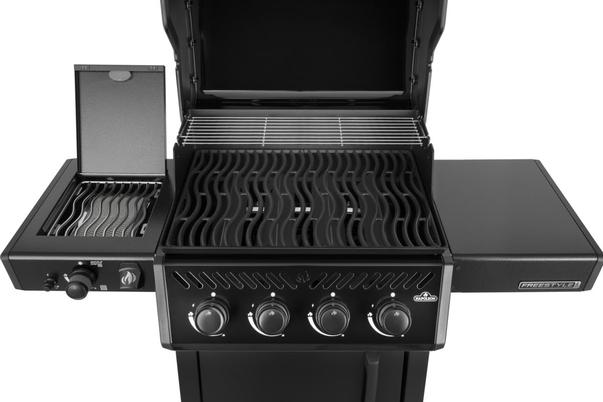 Freestyle_PRO425PropaneGasGrill_SideInfraredBurner_Black4