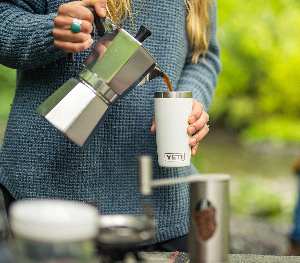 yeti-rambler-beker-algemene-sfeerfoto-1