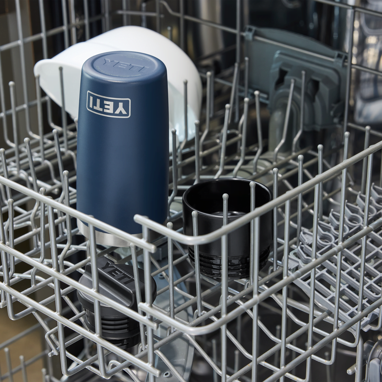 yeti-rambler-reisfles-12-oz-sfeerfoto-5