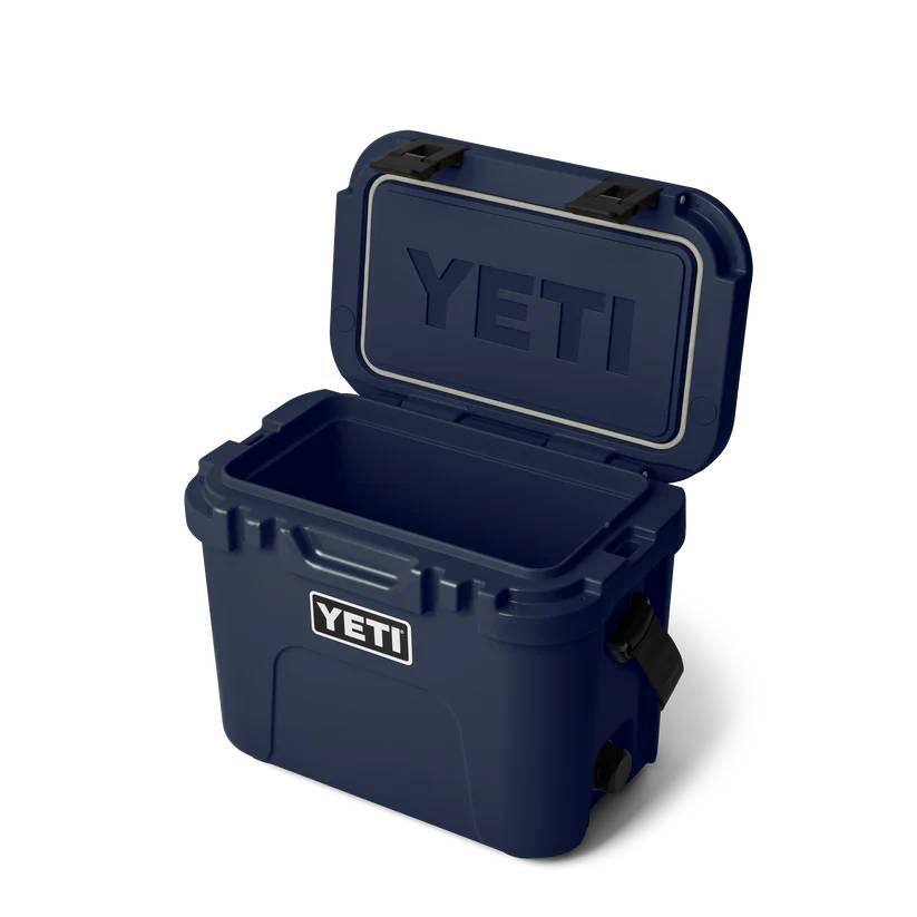 yeti-roadie-15-navy-5